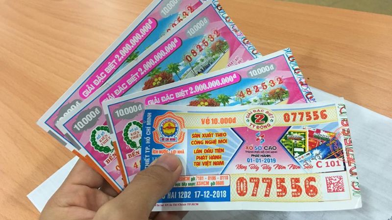 Xác suất trúng vé số ở 2 miền Trung và Nam nước ta Xác suất trúng vé số ở 2 miền Trung và Nam nước ta